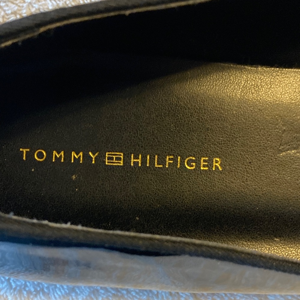 Tommy Hilfiger Patent Leather Black Women's Flats - Picture 2 of 7